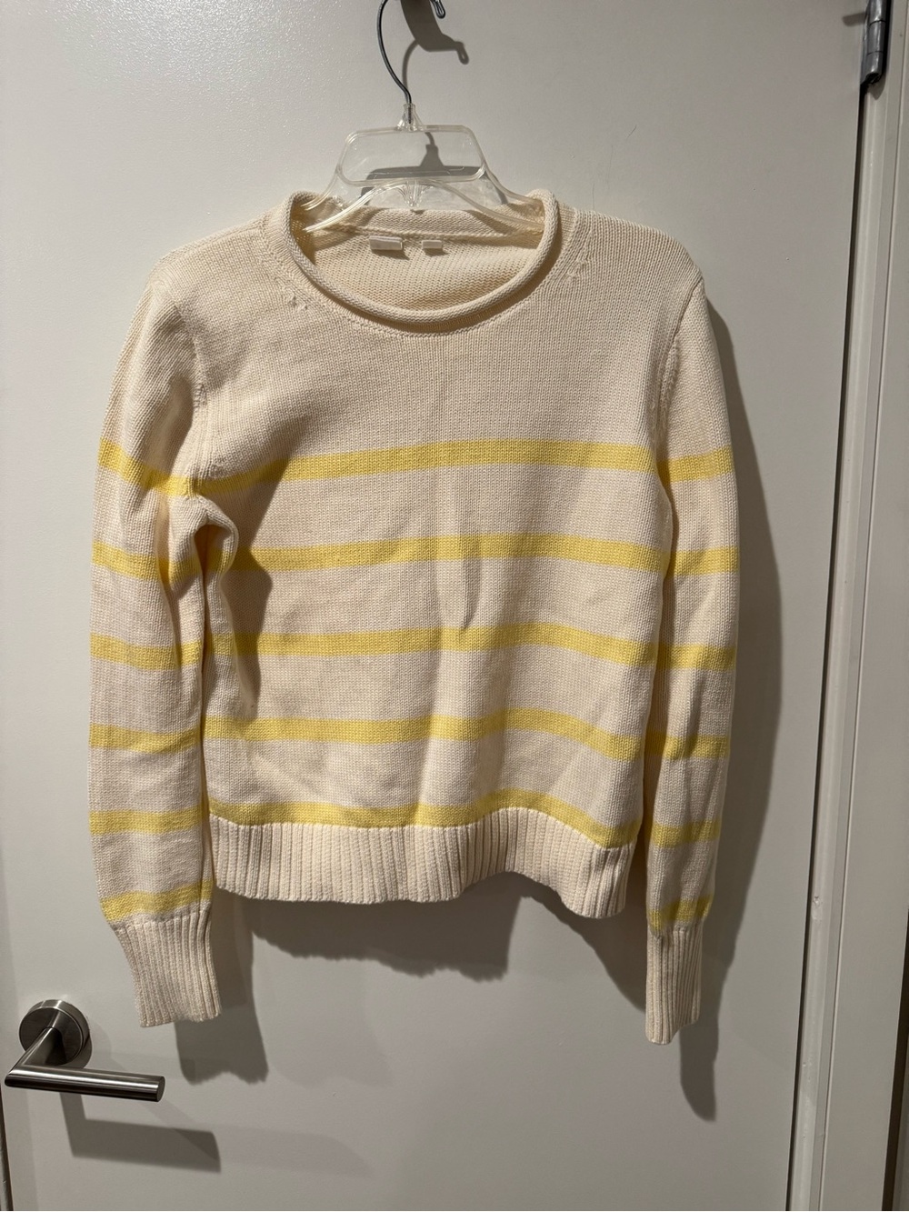 GAP Rollneck Cream Sweater with Yellow Stripes Size Small